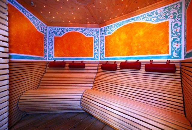 Hotel Corona Krone Сельва-ди-Валь-Гардена Экстерьер фото