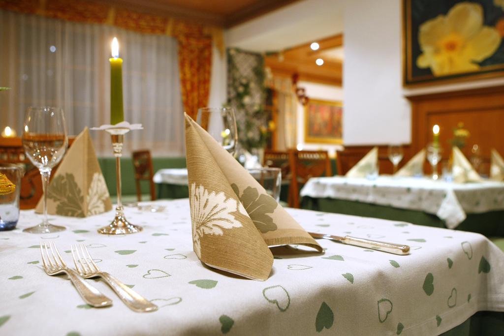 Hotel Corona Krone Сельва-ди-Валь-Гардена Экстерьер фото