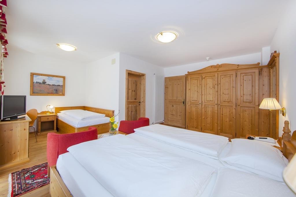 Hotel Corona Krone Сельва-ди-Валь-Гардена Экстерьер фото
